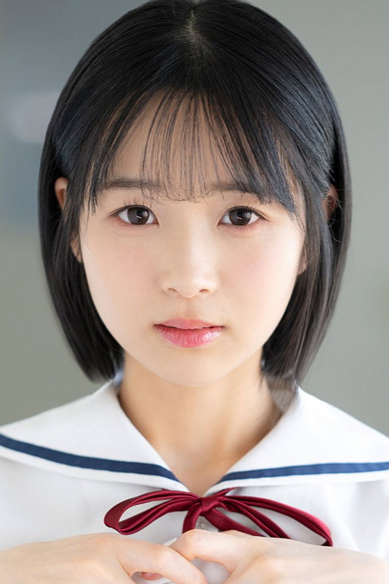 Natsu Hinata photo