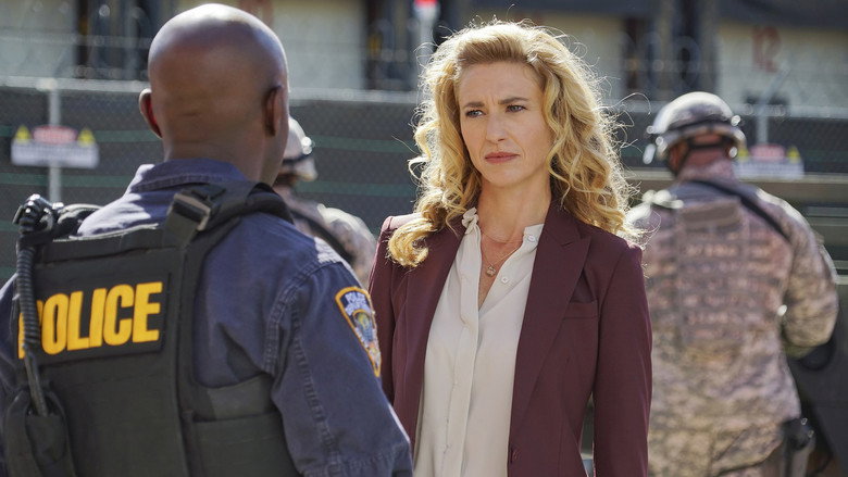 Still from Containment - Season 1 Episode 8