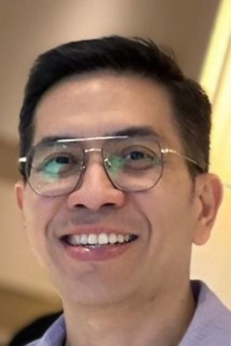 Thananat Dorongsawasd portrait