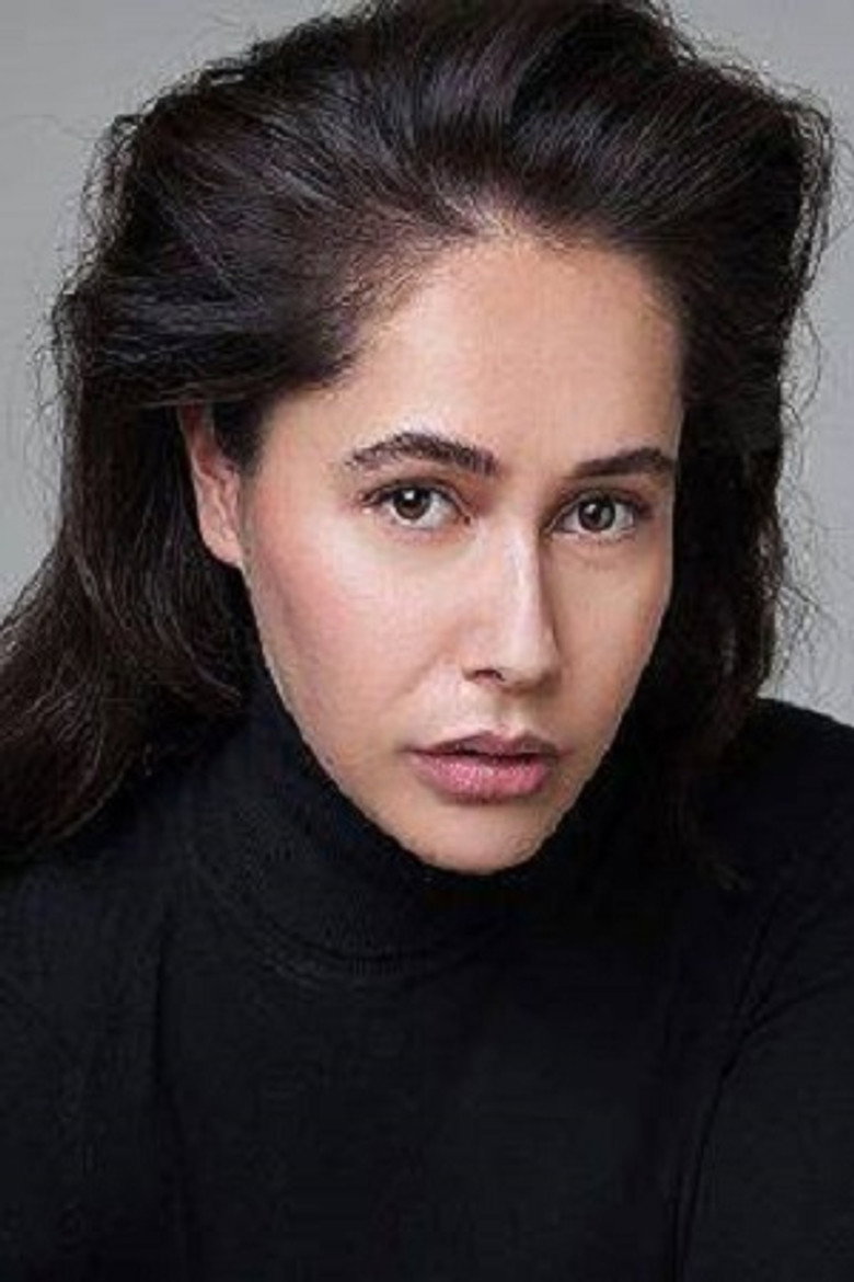 Kristin Trisha portrait