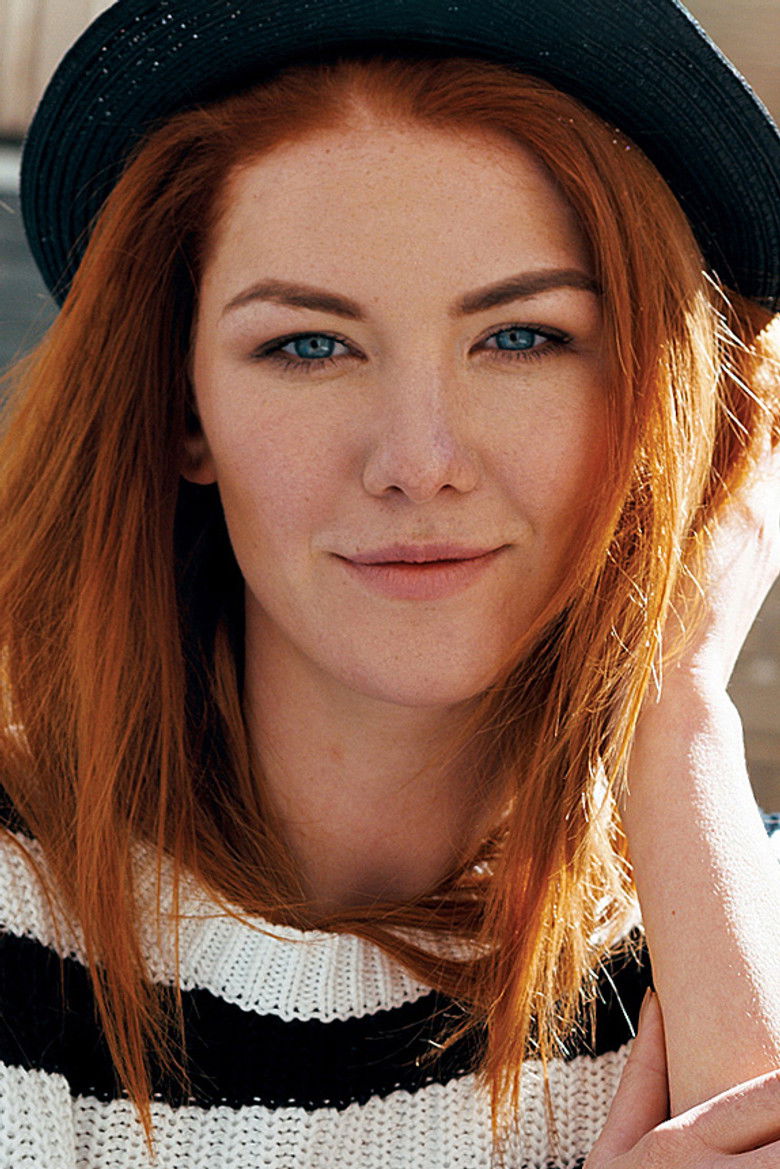 Debbi portrait image