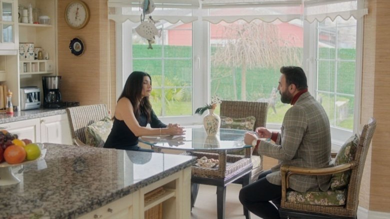 ستيلتو עונה 1 פרק 32 לצפייה ישירה