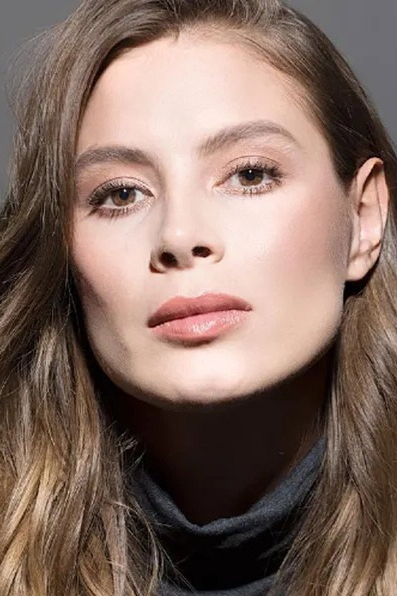 Natalia Valenzuela portrait