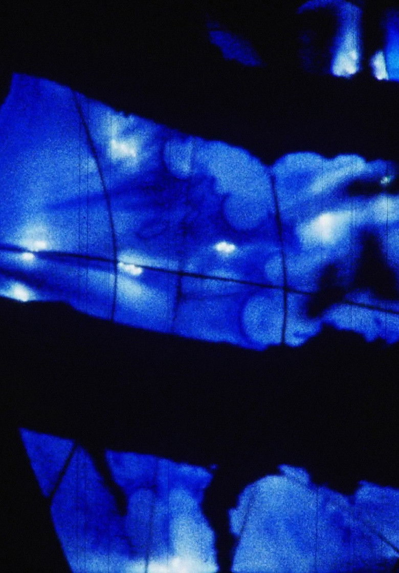 Imatge de Bajo tu lámina de agujero profundo