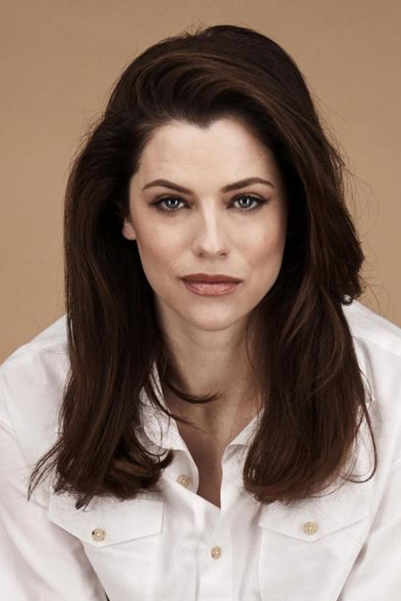 Jessica De Gouw photo 3
