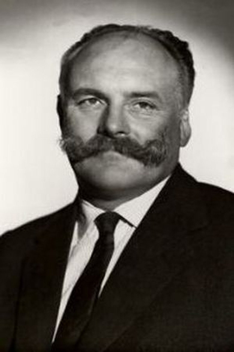 Jimmy Edwards photo 3
