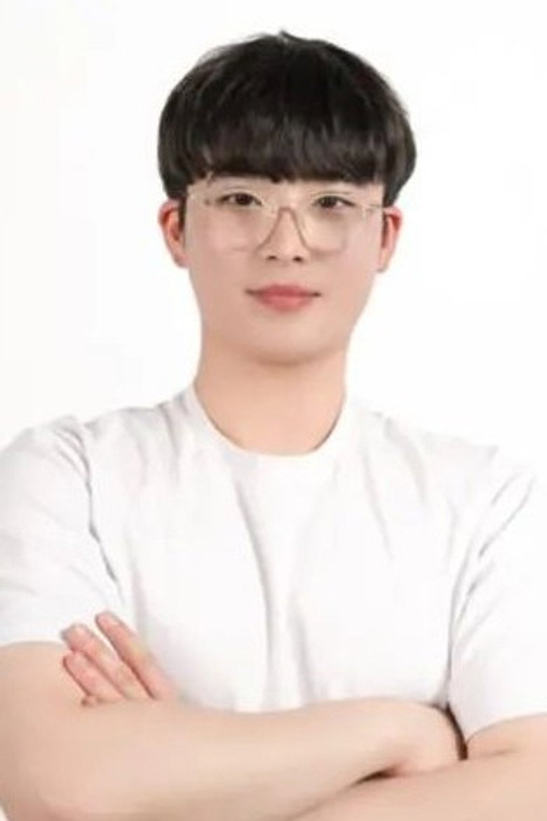 Kim Min-ki portrait