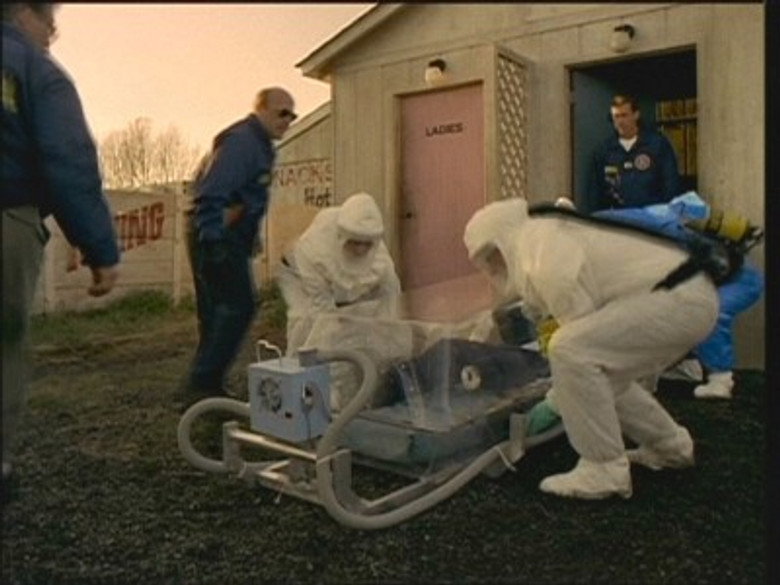The X-Files S02E22 — F. Emasculata episode still