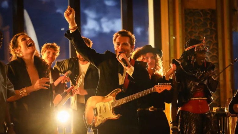 Gallery image from 76tQy0ra3ObmCdwfRjk8hL0sLiz.jpg