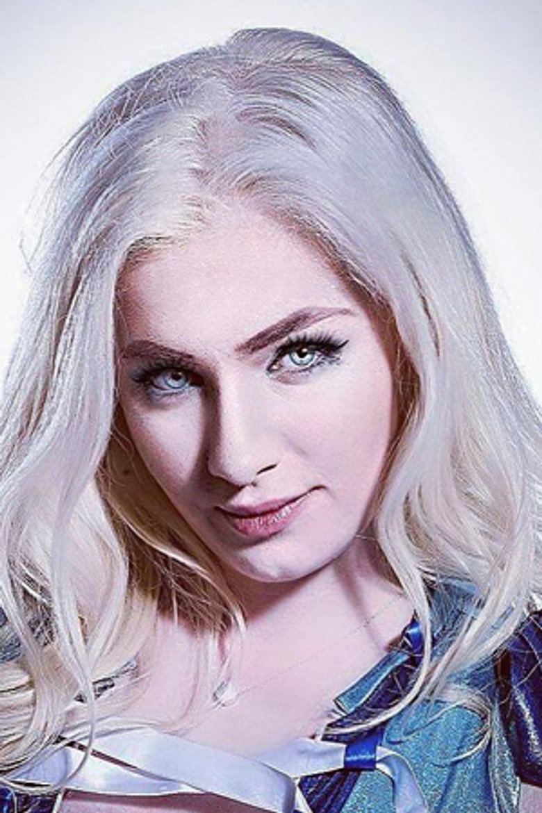 Sierra Loxton photo 3