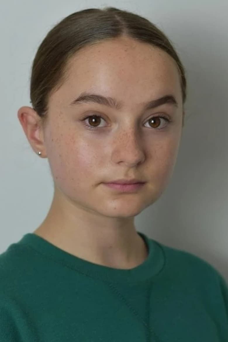 Pixie Davies headshot