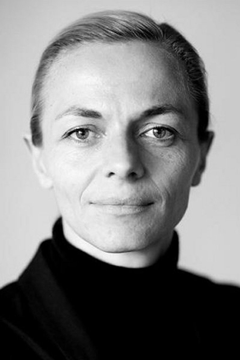 Lise Juel portrait