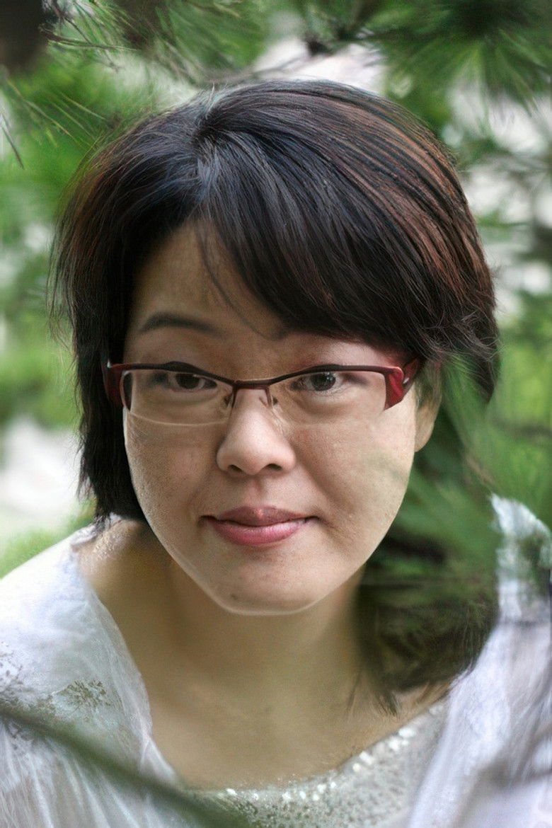 Choi Yoon-jung portrait image
