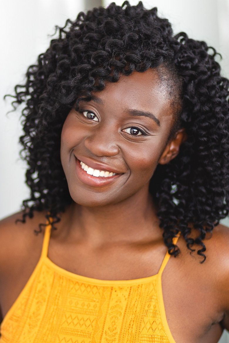 Ảnh Liz Adjei