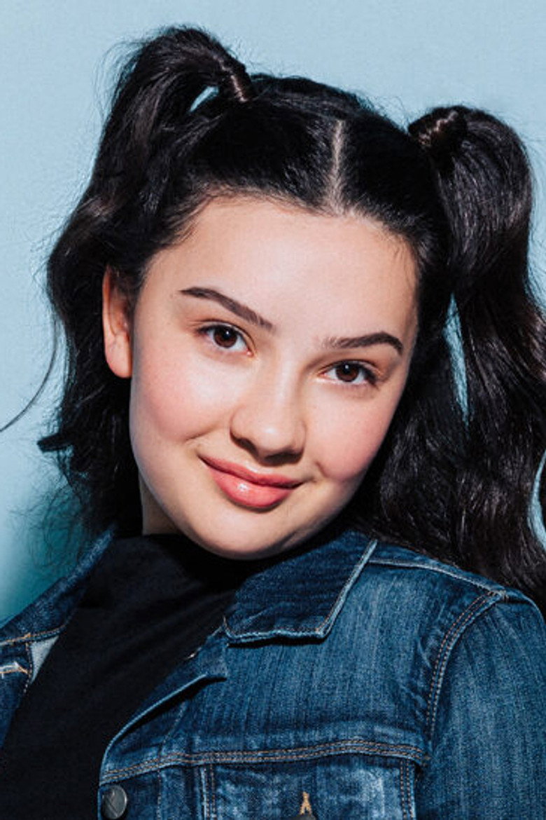 Gabriella Uhl photo