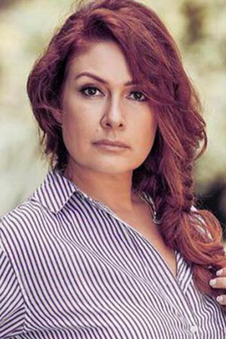 Zeynep Gülmez photo 3