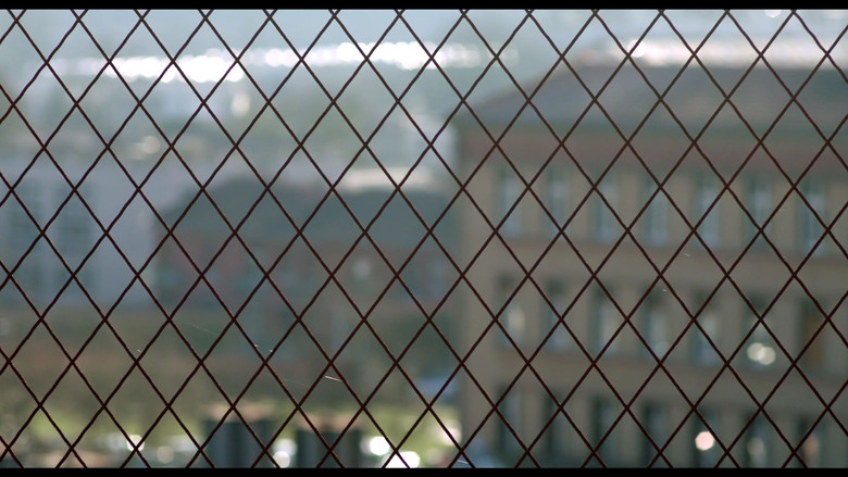 Backdrop for Nos Liens