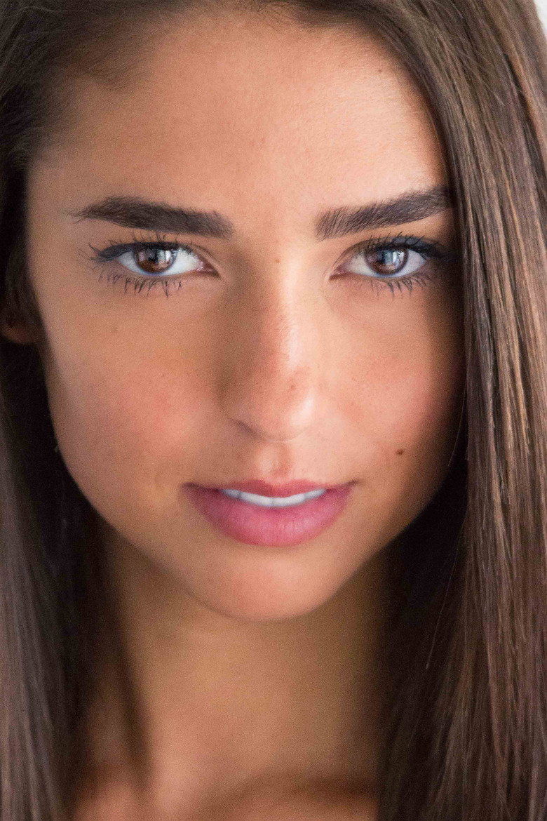 Sophia Robert photo