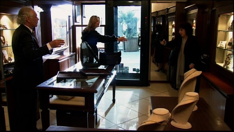 Still image for The new squad season 1 episode 11: Dirty laundry / Losing your head Still image for The new squad season 1 episode 11: Dirty laundry / Losing your head