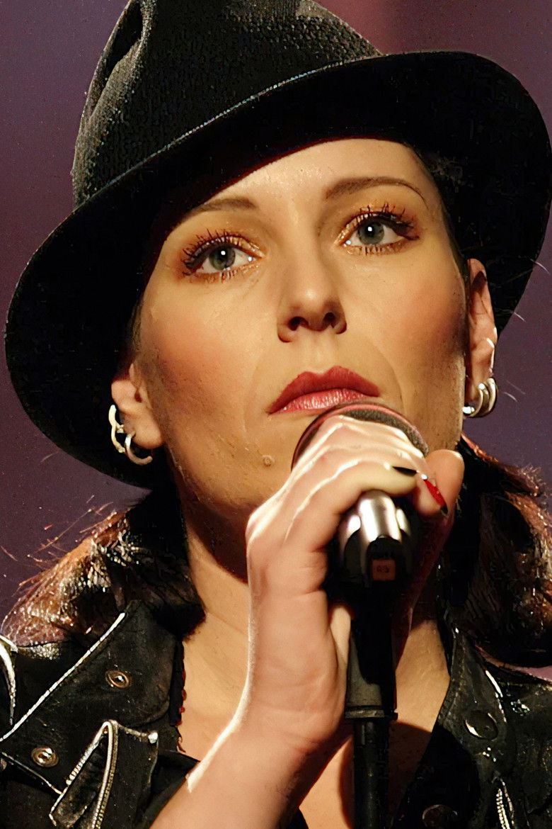 AnNa R. portrait image