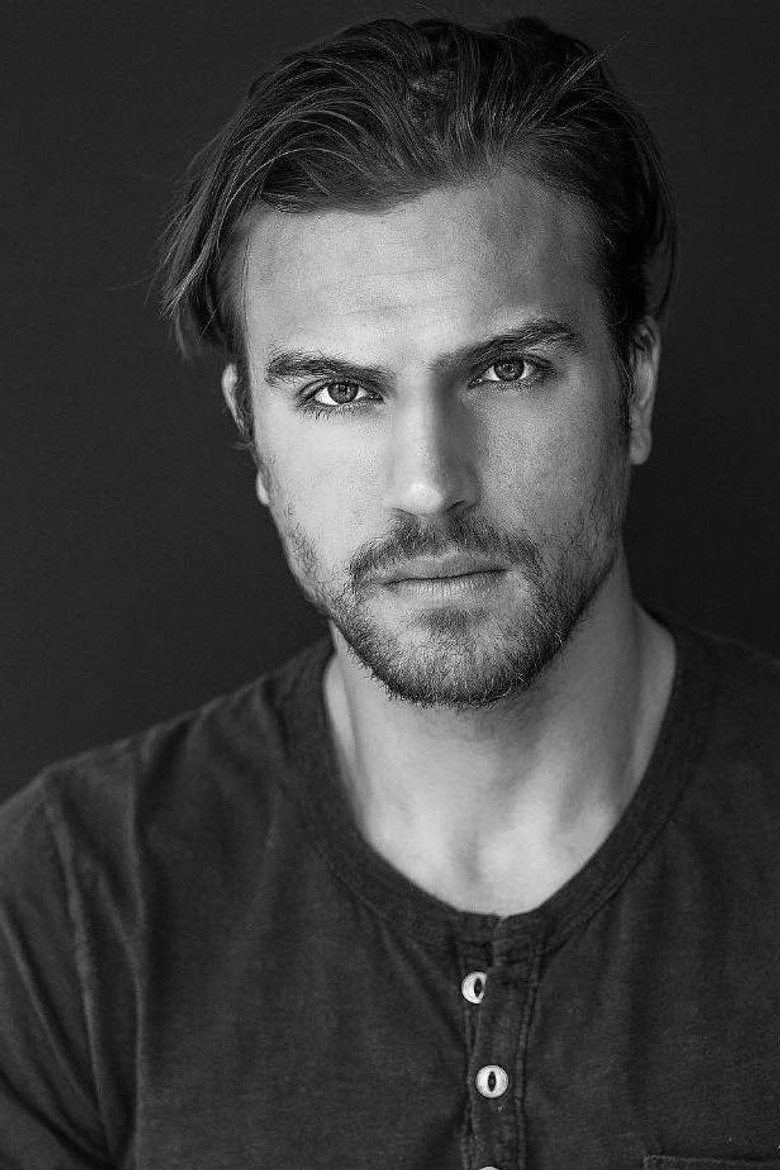 Luke Gulbranson photo 2