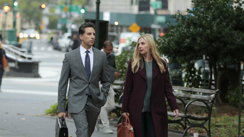 Still from For the People - ซีซัน 2 ตอน 1