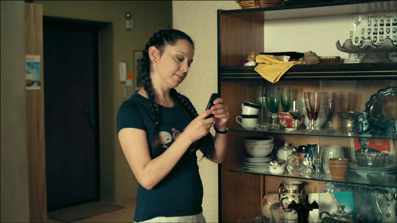 Still image for SashaTanya season 1 episode 40: Повестка Still image for SashaTanya season 1 episode 40: Повестка