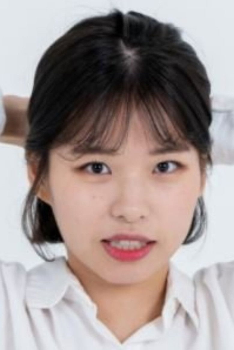 Jung Yoo-na portrait image