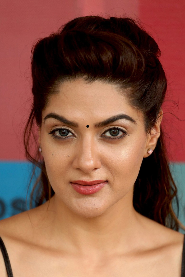 Sakshi Chaudhary photo 2