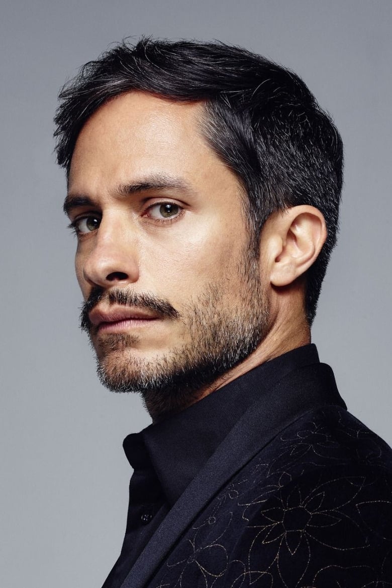 Gael García Bernal headshot