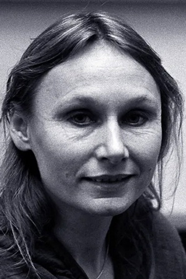 Angela Pleasence photo 2