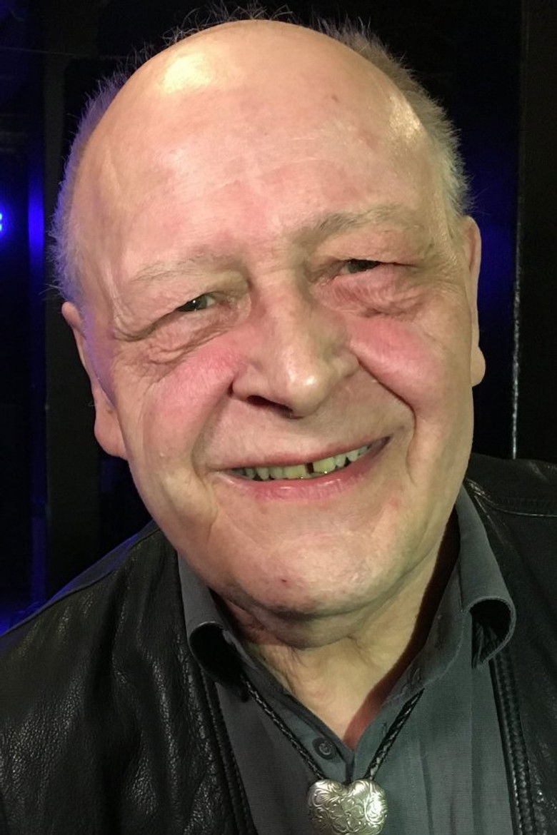 Henning Stærk portrait image