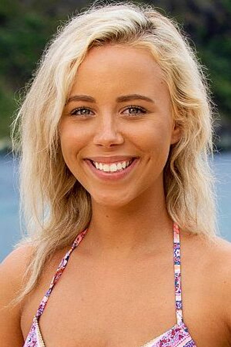 Jessica Peet portrait