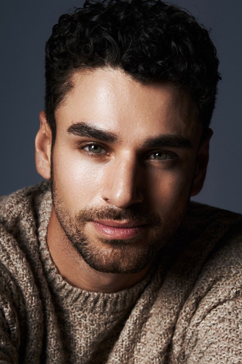 Gabe Sadowsky portrait image