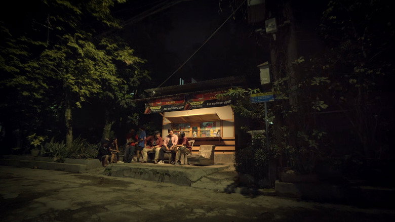 Gallery image from 7u0xi5SLyODhhGLaBUFe0FMwm0L.jpg