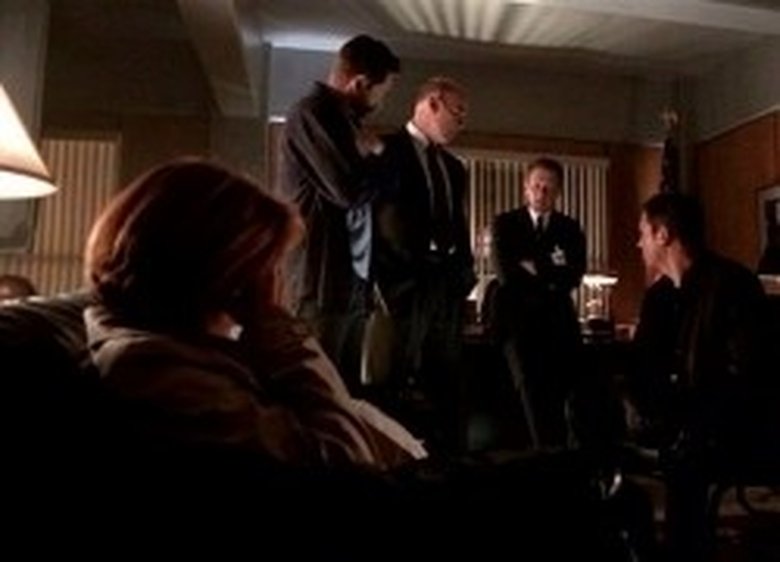X Files Aux Frontières Du Réel Streaming X-Files : Aux frontières du réel: Saison 8 Episode 20 - Elite Series