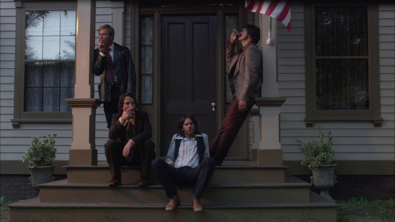 Diggers still 6