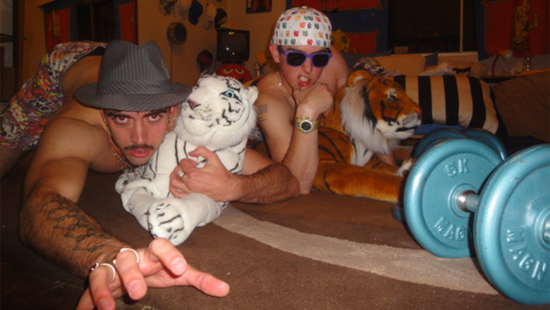 Imatge de THE ANIMALS GET TATTOOS