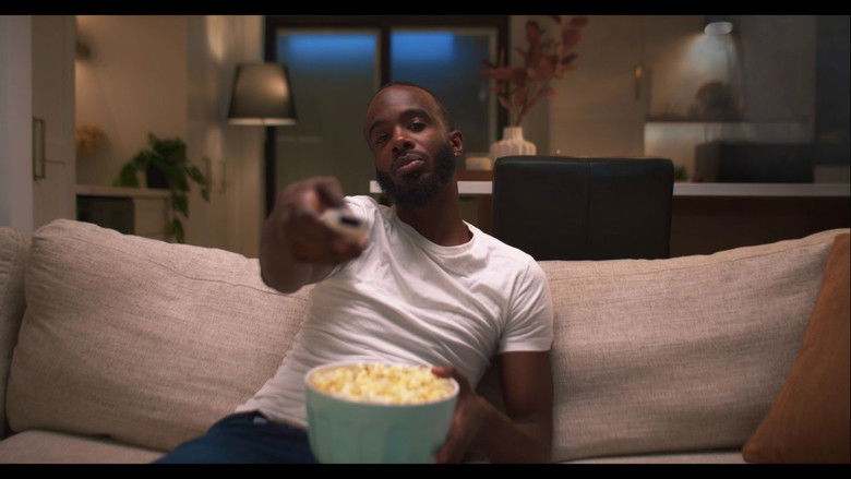 Gallery image from 7zQ4X8YXoOTJK20RB6KxAAmHCOv.jpg