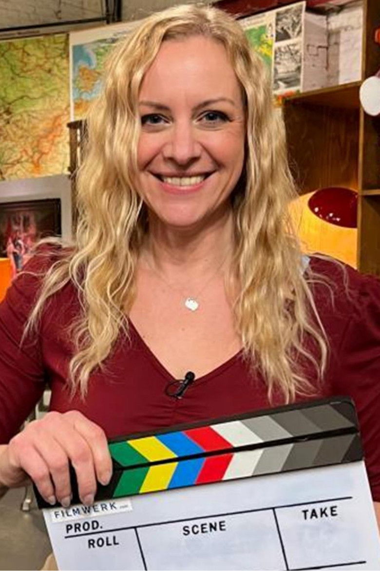 Annika Raßbach portrait image