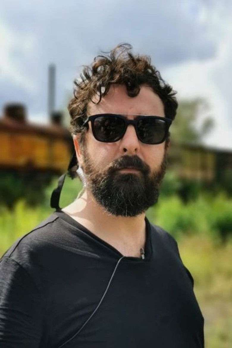 Nicolás Villegas portrait image