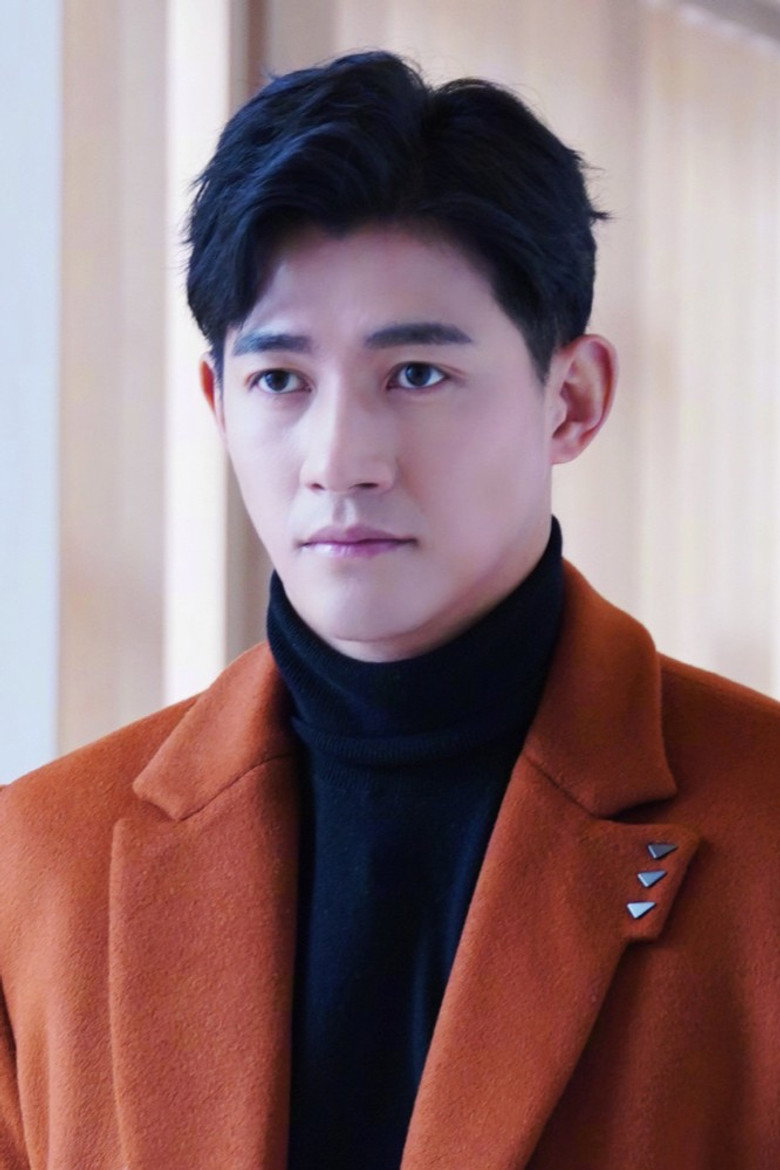 Li Zifeng photo 4
