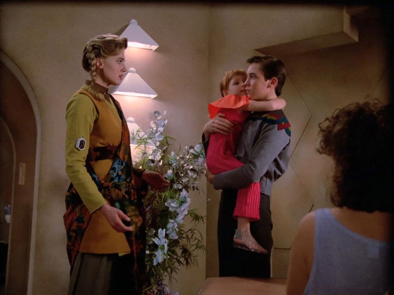 Star Trek La nueva generación 1x16 Online Latino Descargar