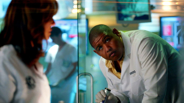Still from CSI: Miami - Season 10 Episode 2