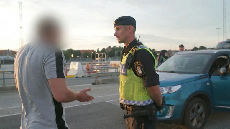 Still image for Border Control: Sweden season 1 episode 11: How much booze do you have? Still image for Border Control: Sweden season 1 episode 11: How much booze do you have?