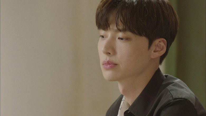 Still from Reunited Worlds - Season 1 Episode 18