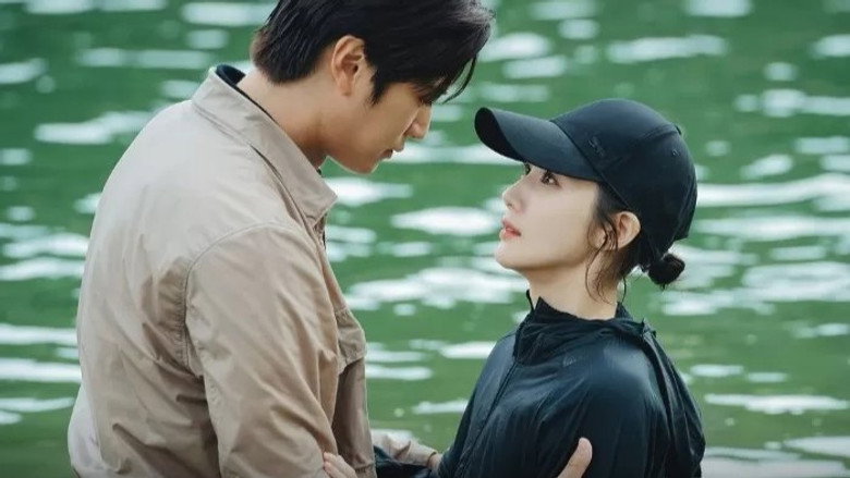 Still from Marry My Husband - Season 1 Episode 8