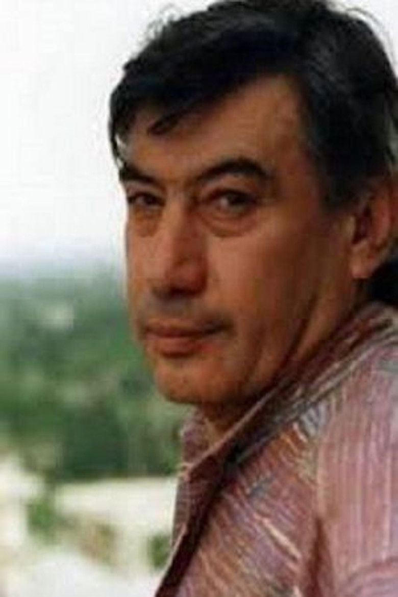 ممدوح عدوان portrait image