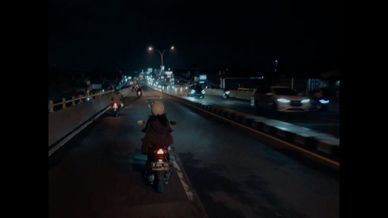 Sunyi, Sepi, Sendiri image 4