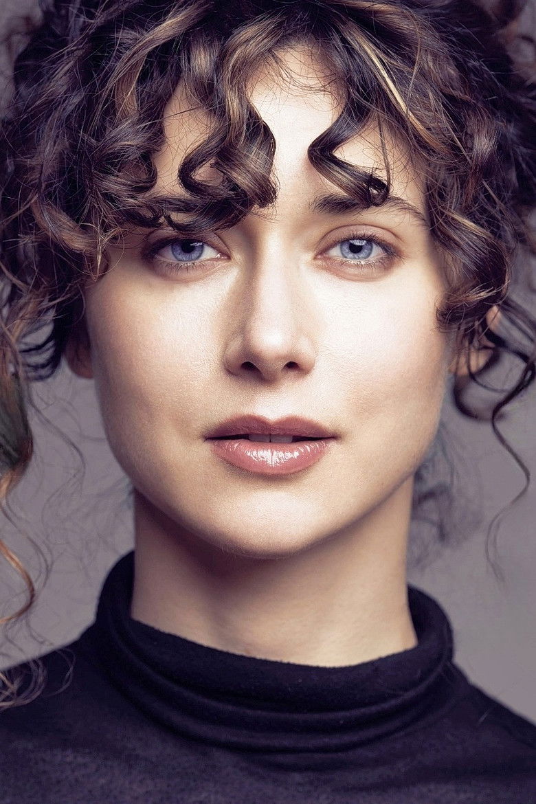 Kate Abbruzzese portrait image